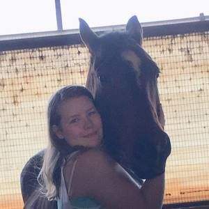 Meet your Posher, Grace